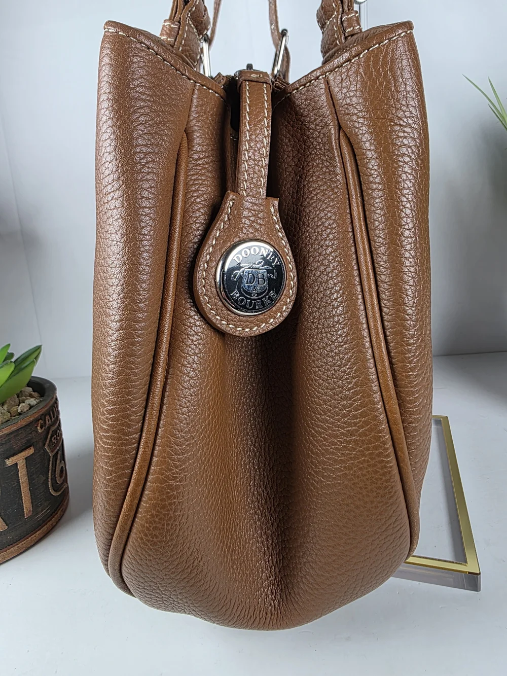 Dooney & Bourke Vintage Brown Caramel Pebbled Satchel Hand Fall Bag